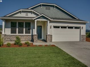 10748 SE Black Tail Rd, Happy Valley, OR 97086