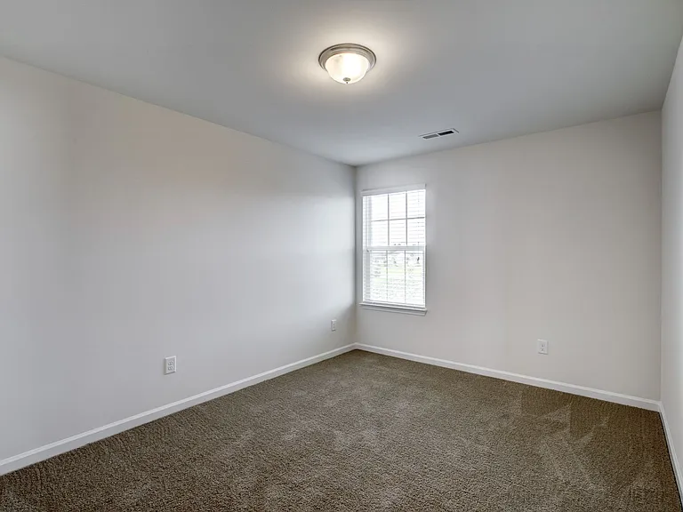 1171 Kerr St — Photo 22