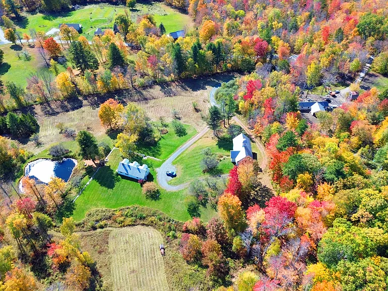 Old Bridgewater Hill Rd — Photo 2