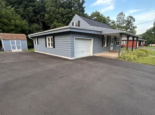 904 Day Hollow Rd, Endicott, NY 13760