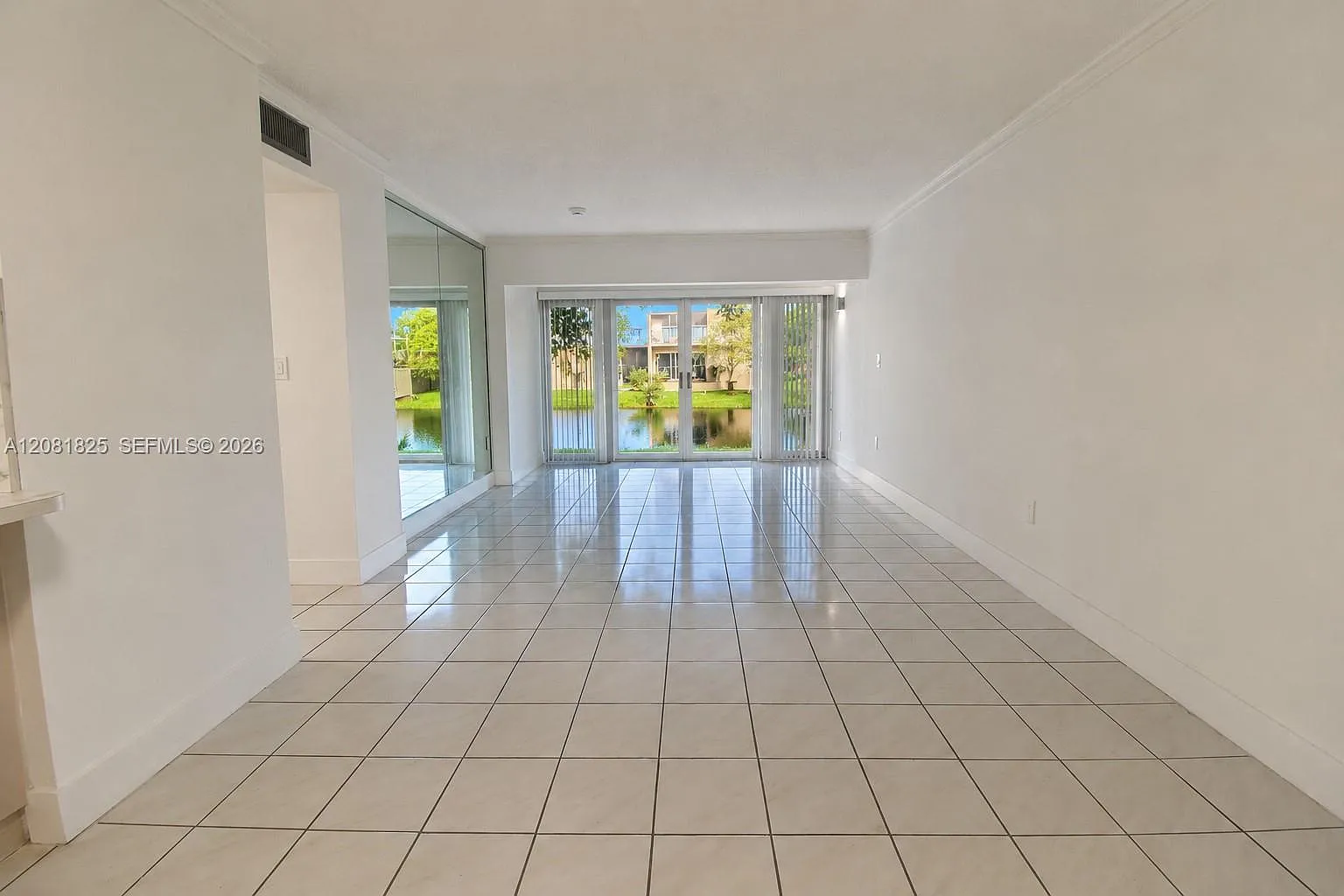 Pineside Condo No 1 — Photo 4