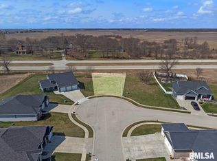 6413 McIntosh Ct, Springfield, IL 62711