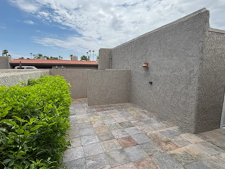 7206 N Via De Paesia — Photo 26
