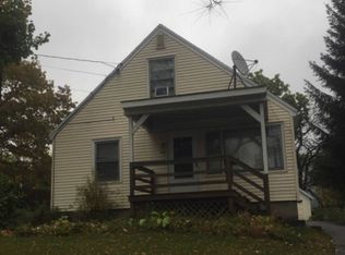 44 Robin St, Rochester, NY 14613