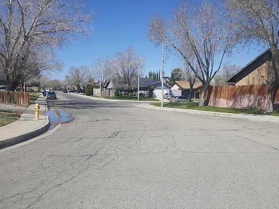 4th image of 1342 E Avenue J5