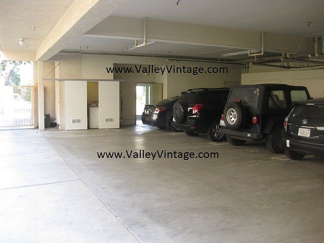 1st image of 11508 Moorpark St APT B
