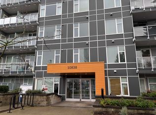 10838 Whalley Blvd #316, Surrey, BC V3R 5J7
