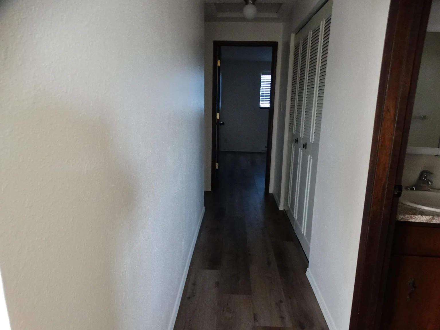 128 W 21st Ave — Photo 4