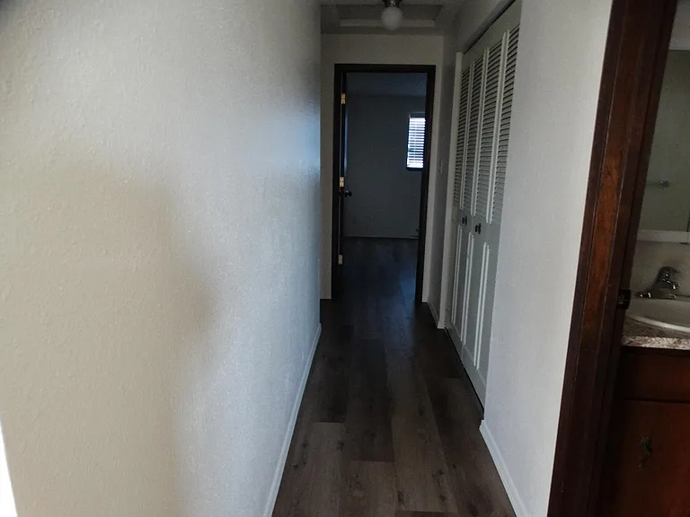 128 W 21st Ave — Photo 6