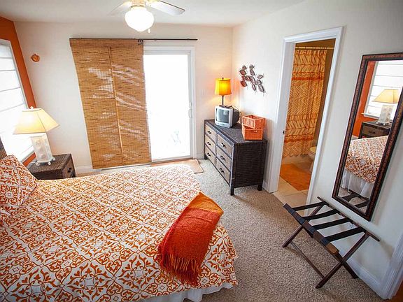 3rd image of 121 59th St #0