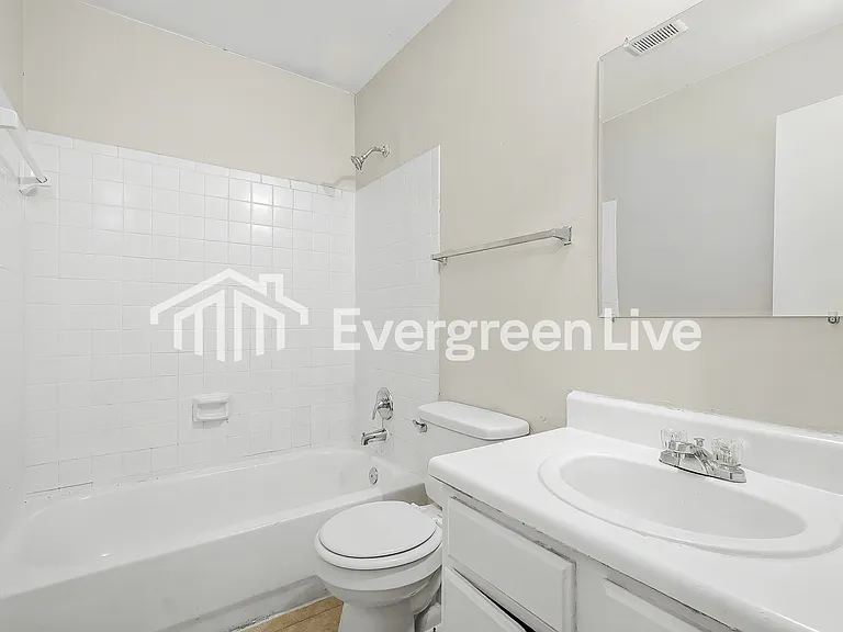 1056 Parkwest Ct — Photo 14