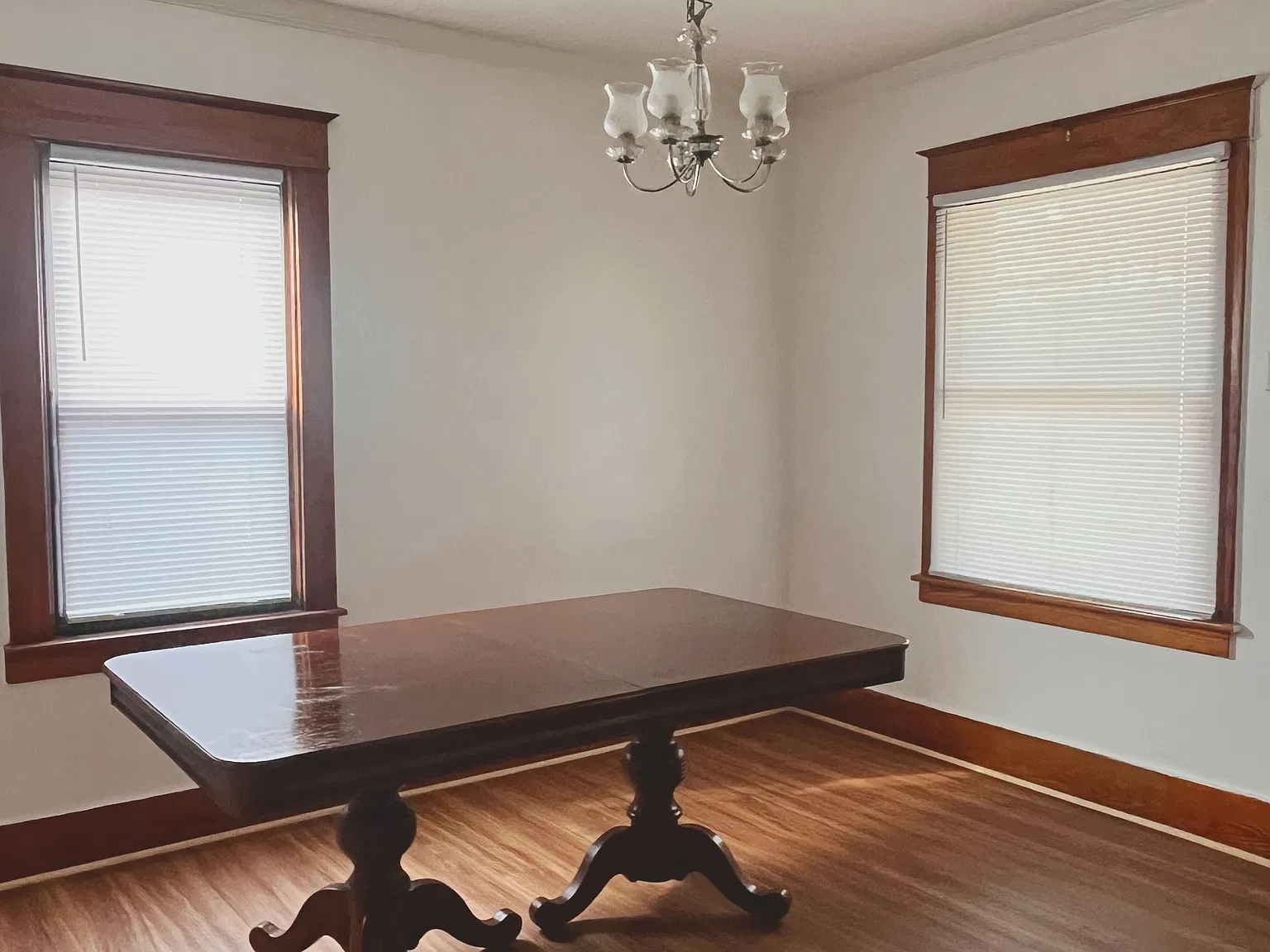 2 bed, 880 sqft, $1,800 — Photo 3