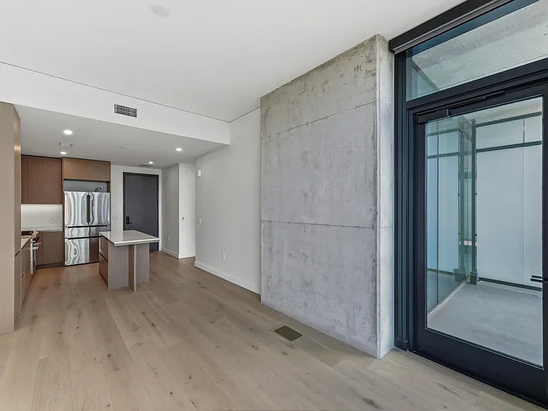 610 Davis St #2204 — Photo 6
