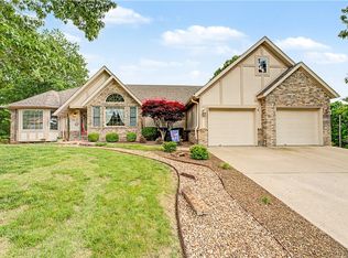 82 Cullen Hills Dr, Bella Vista, AR 72715