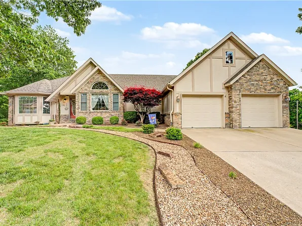 82 Cullen Hills Dr, Bella Vista, AR 72715