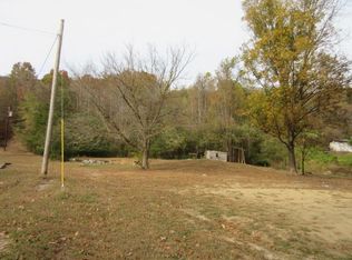 897 Bazel Rd, Harriman, TN 37748