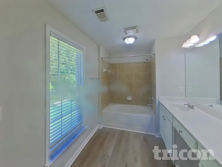3281 Saville St SW — Photo 9