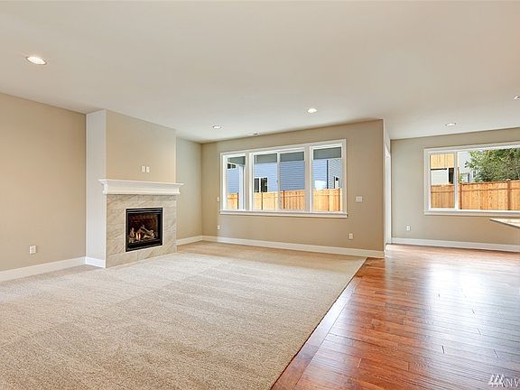 5th image of 2640 21st Ave SW