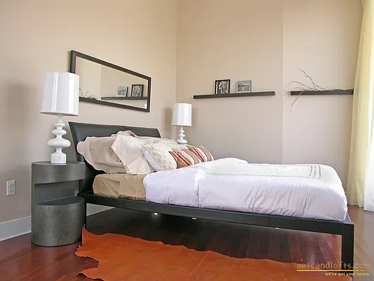 Rented by aptsandlofts.com | media 31