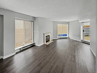 5733 Cambie St — Photo 4