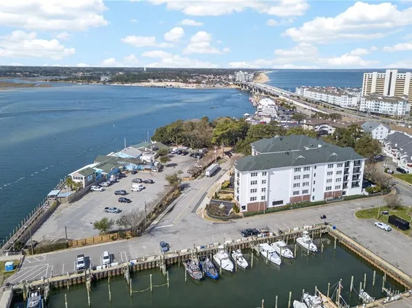 2140 Vista Cir APT 403, Virginia Beach, VA 23451