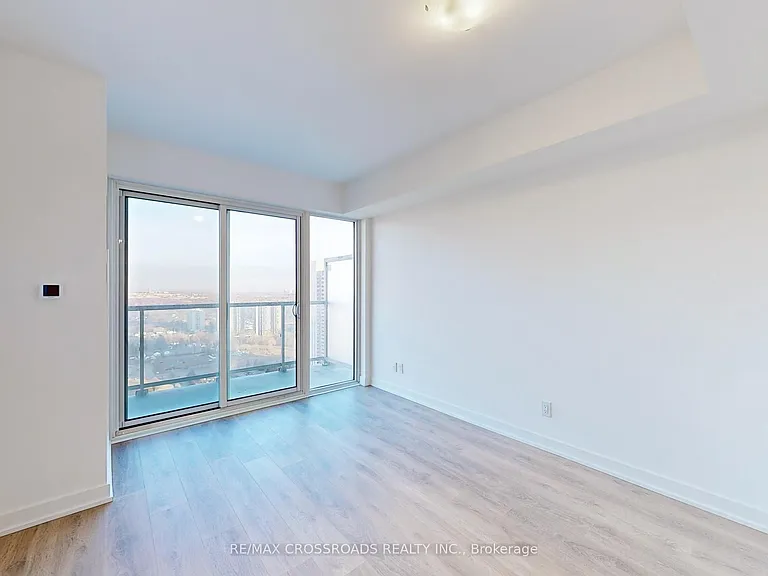 2033 Kennedy Rd #3303 — Photo 2