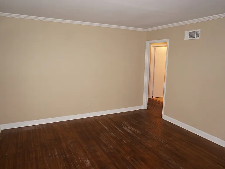 1217 Timothy Dr — Photo 8