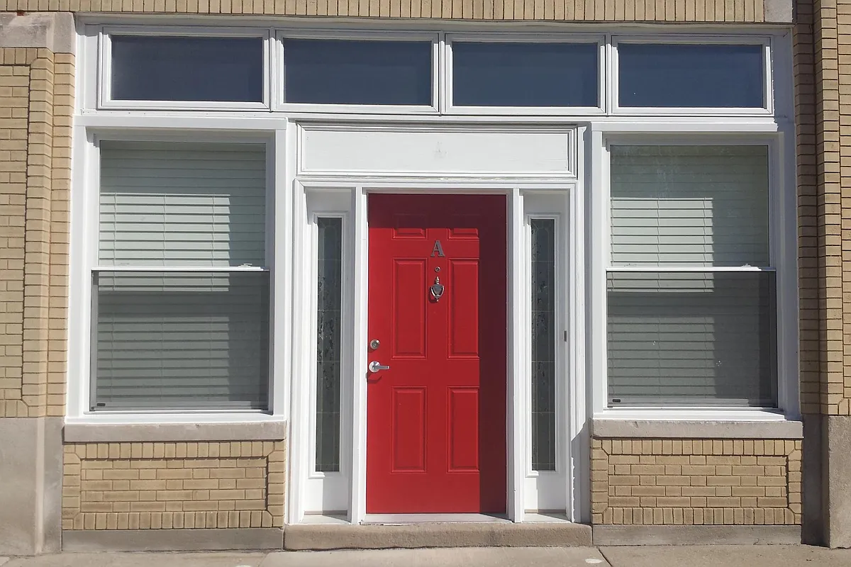 Building Photo - 430 N Washington Ave #A