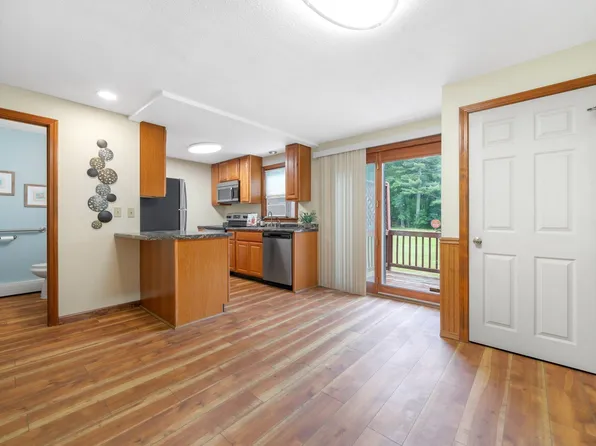 12 Landmark Lane #A, Goffstown, NH 03045