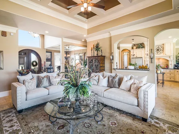 11668 GRANDVIEW DR, Montgomery, TX 77356