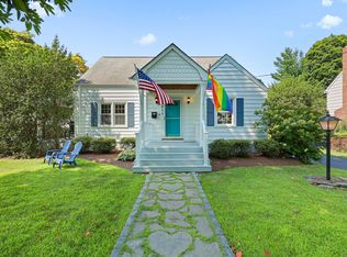 999 High St, Fairfield, CT 06824