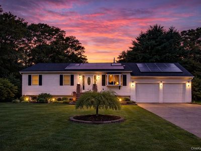 10 Joanna Place, Pt Jefferson Station, NY, 11776