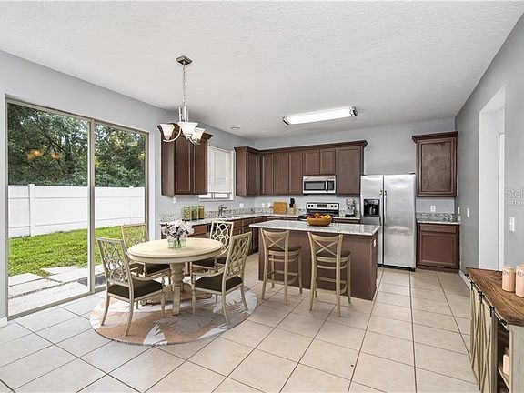 4th image of 10607 Marsanne Pl