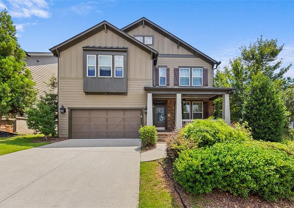 1st image of 605 Stone Hill Dr