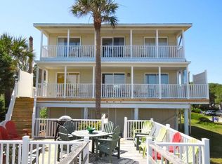 617 W Ashley Ave, Folly Beach, SC 29439