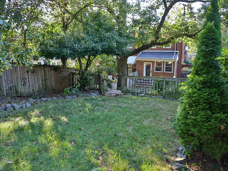 6131 1st Pl NE — Photo 41