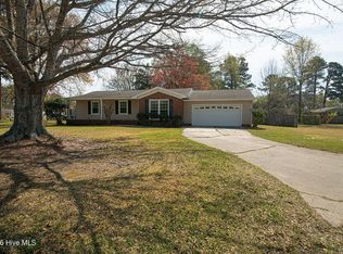 2 Yorkshire Drive, Jacksonville, NC 28546