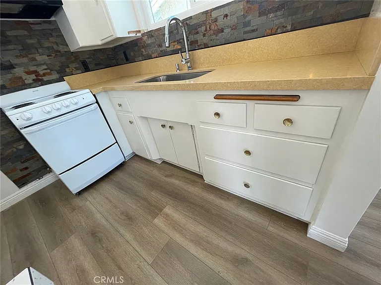 1451 Roycroft Ave #3 — Photo 14