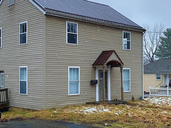 2nd image of 610 N Kanawha St