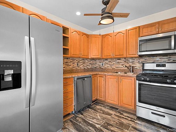3rd image of 1255 Udall Road