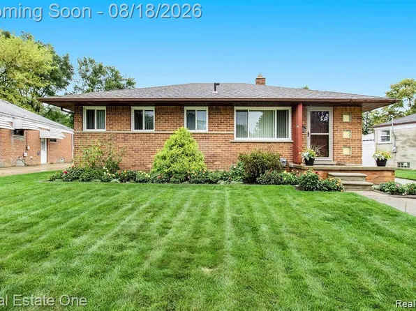 4327 Eastlawn Ave, Wayne, MI 48184