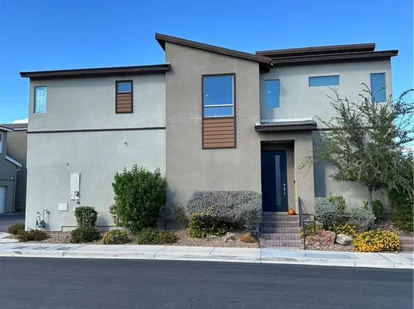 9220 Desert Pearl Ave, Spring Valley, NV 89148