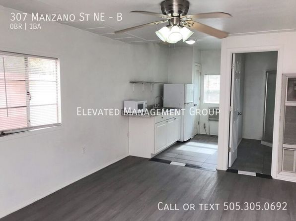 307 Manzano St NE #B
