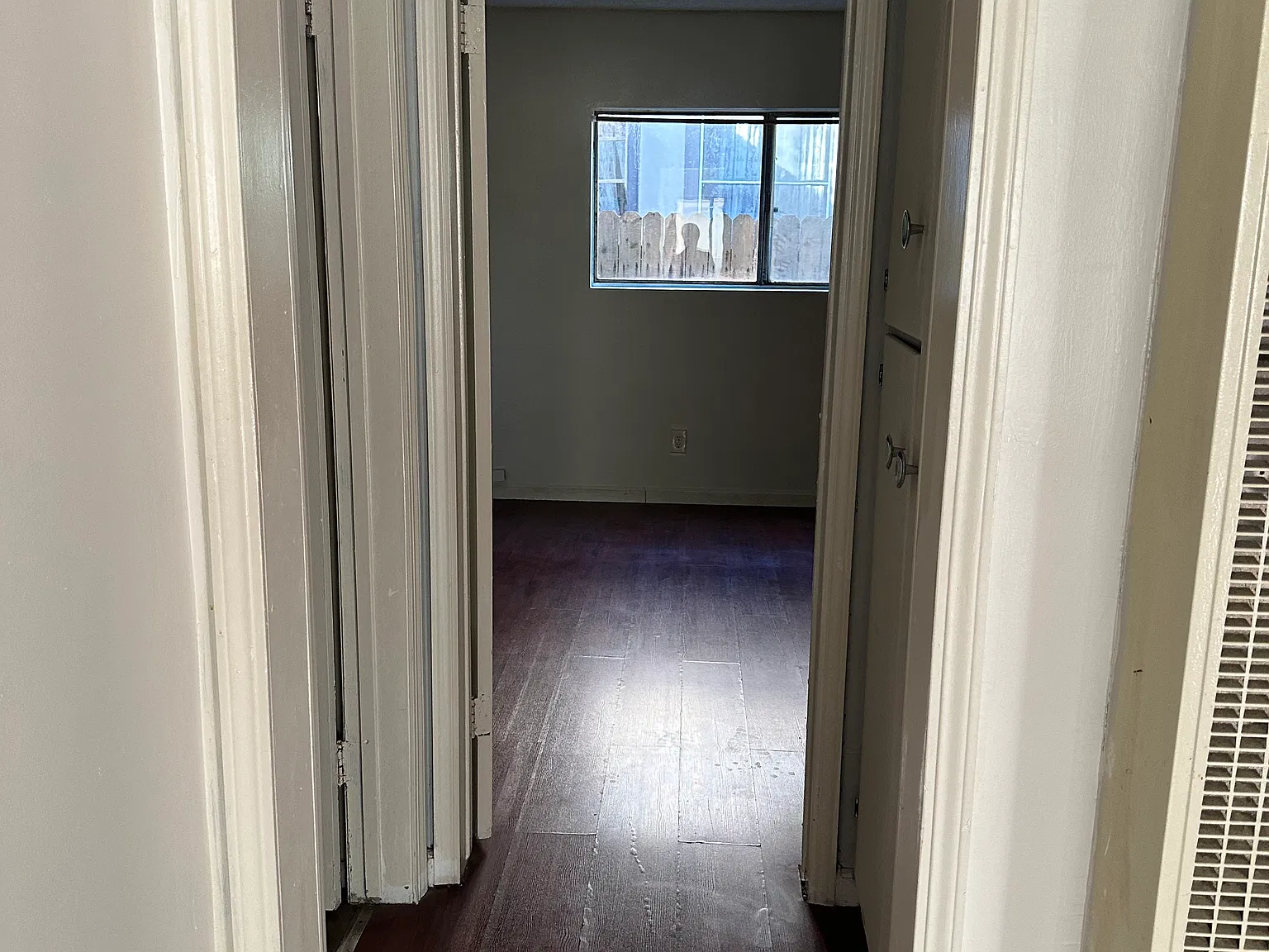 621 N Avenue 66 — Photo 4