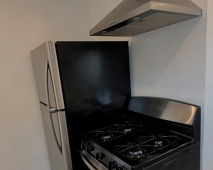 2311 Belmont Ave — Photo 5