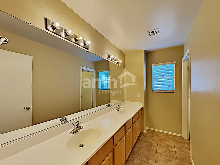 35324 N Happy Jack Dr — Photo 13