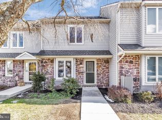 503 Pinebrooke Cir, Downingtown, PA 19335