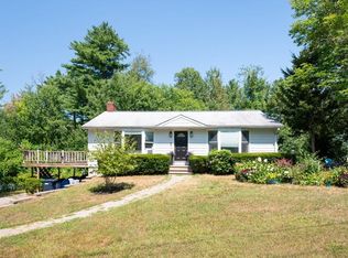 2 Field Rd, Derry, NH 03038