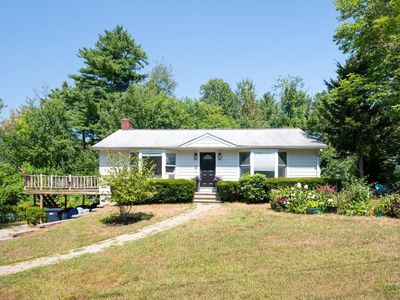 2 Field Road, Derry, NH, 03038