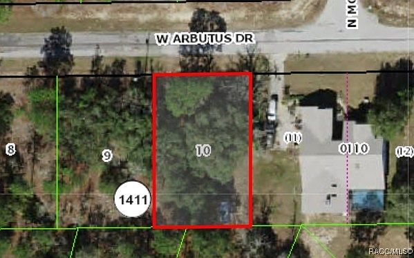 1st image of 2608 W Arbutus Dr